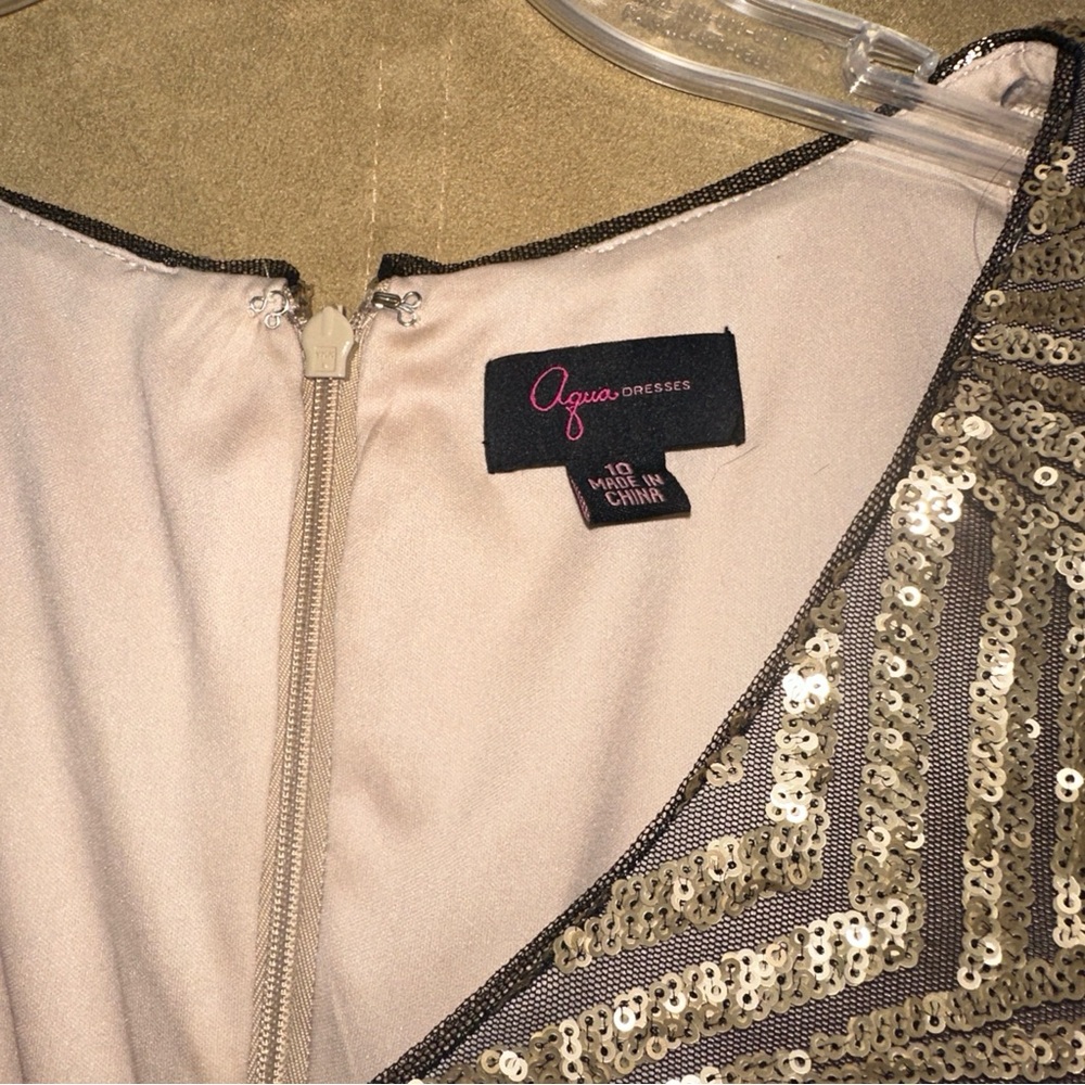 AQUA BRAND GOLD SEQUIN GATSBY LONG SLEEVE MINI DRESS 8/10 - Picture 8 of 8